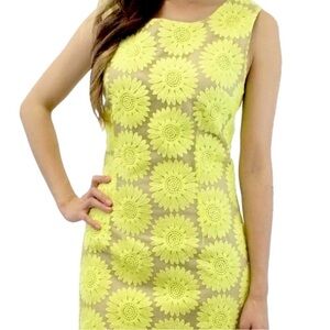 Yellow daisy dress
